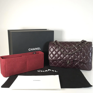 Classic Chanel Jumbo Double Flap