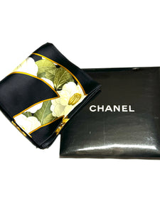 Vintage Chanel Silk CC Logo Scarf – UNIKONCEPT