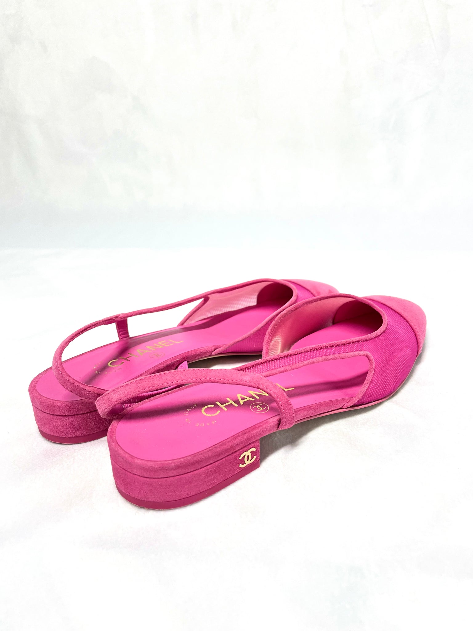 Preloved Chanel Pink Suede Slingback Sandals available at UniKoncept in Waterloo