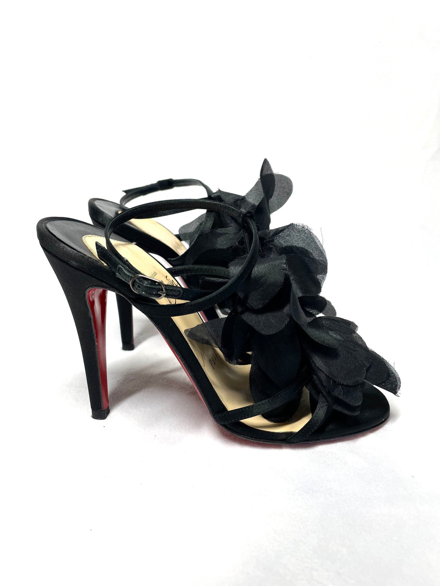 Pre Loved Christian Louboutin Mount Street Crepe Satin 36 Black Heels available at UniKoncept in Waterloo