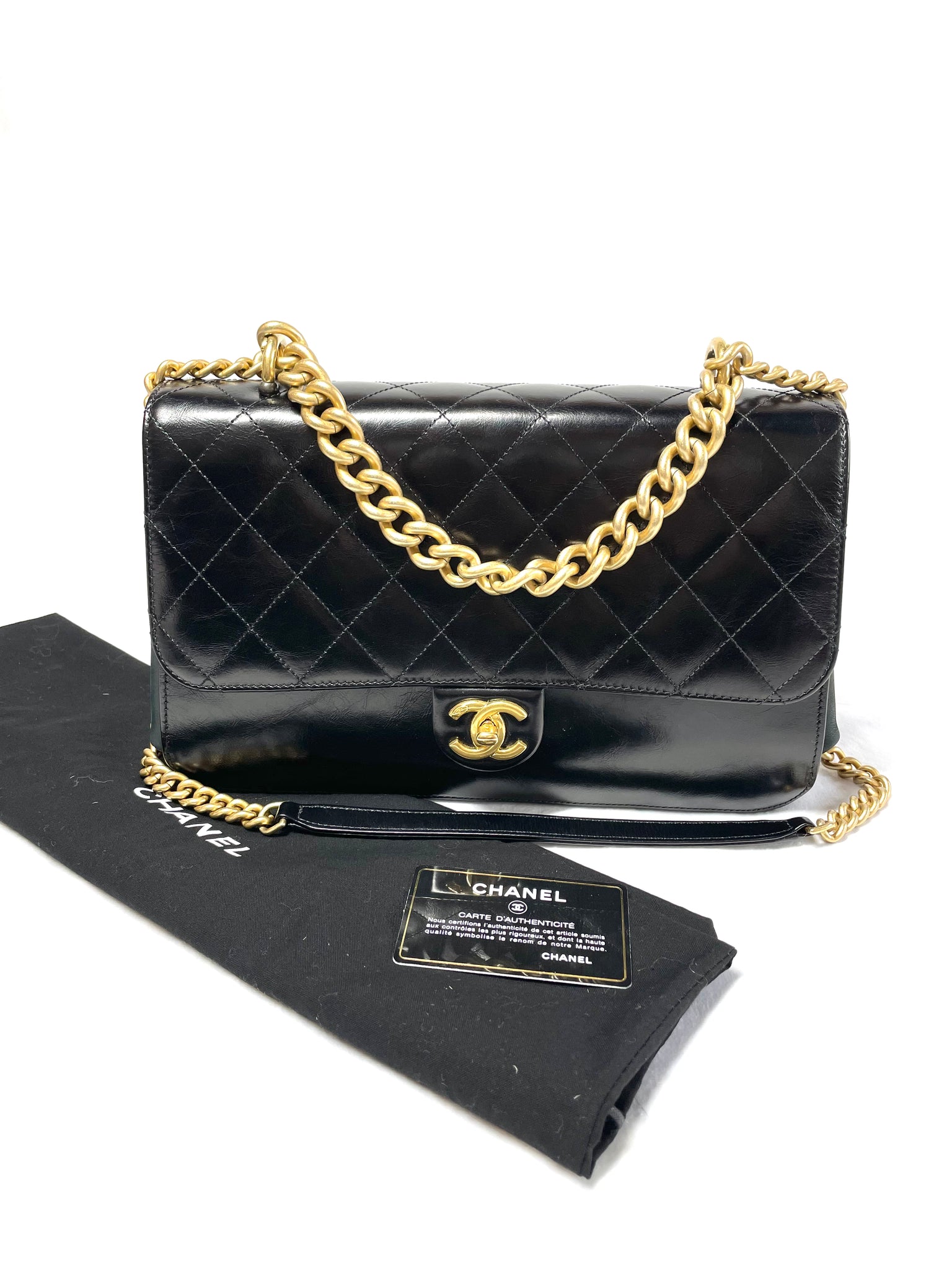 Chanel cosmopolite 2025 flap bag