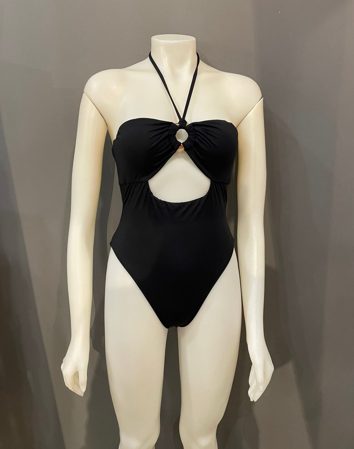 UNIKONCEPT Lifestyle Boutique and Lounge; Dippin Daisys Wave Rider One Piece swimsuit. Pictured on a mannequin