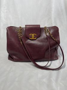 Pre Loved Chanel Vintage Supermodel Tote XL Bag from UniKoncept in Waterloo