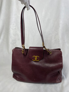 Pre Loved Chanel Vintage Supermodel Tote XL Bag from UniKoncept in Waterloo