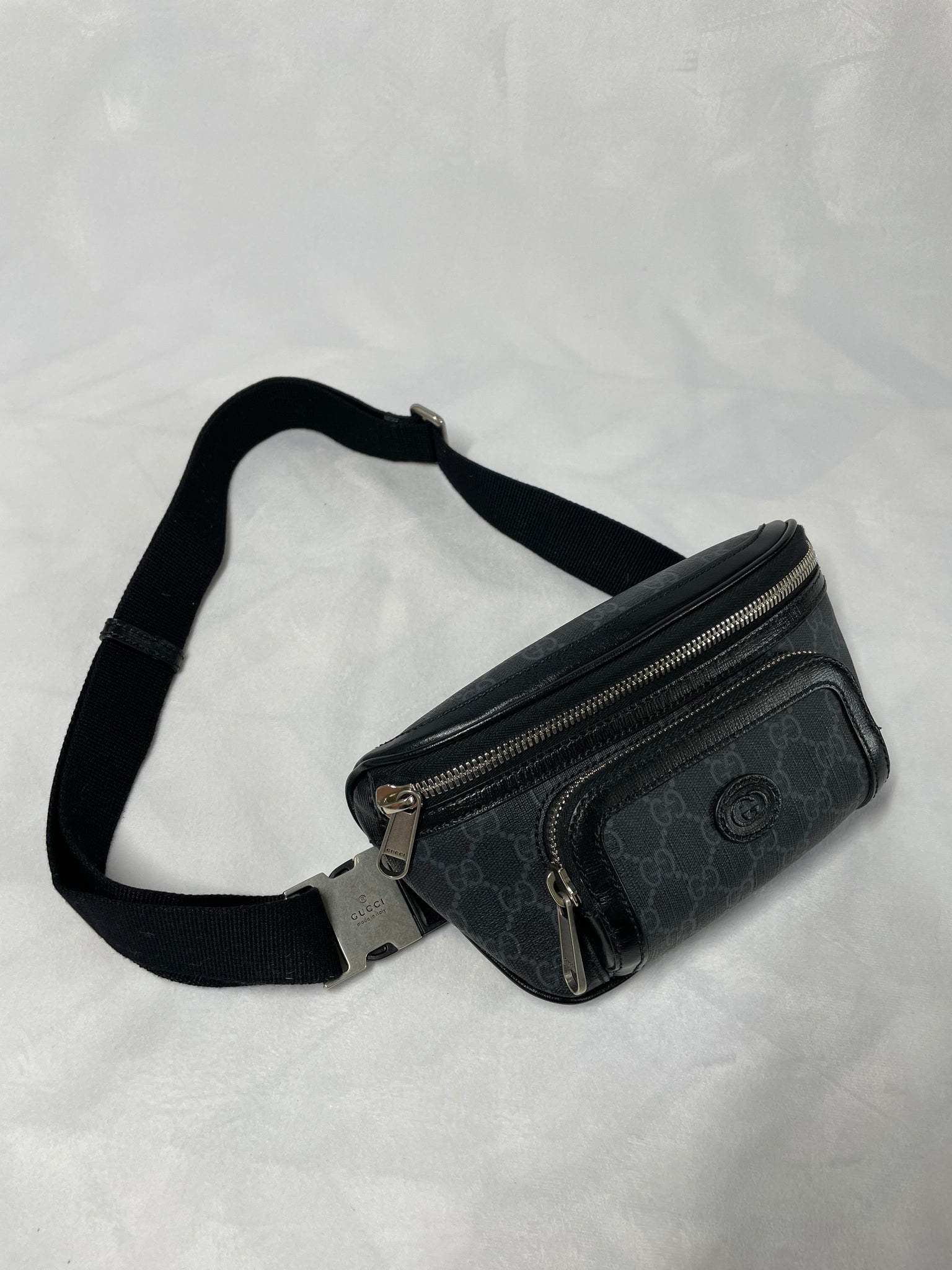 Gucci GG Supreme Belt Bag (unisex) *brand new*