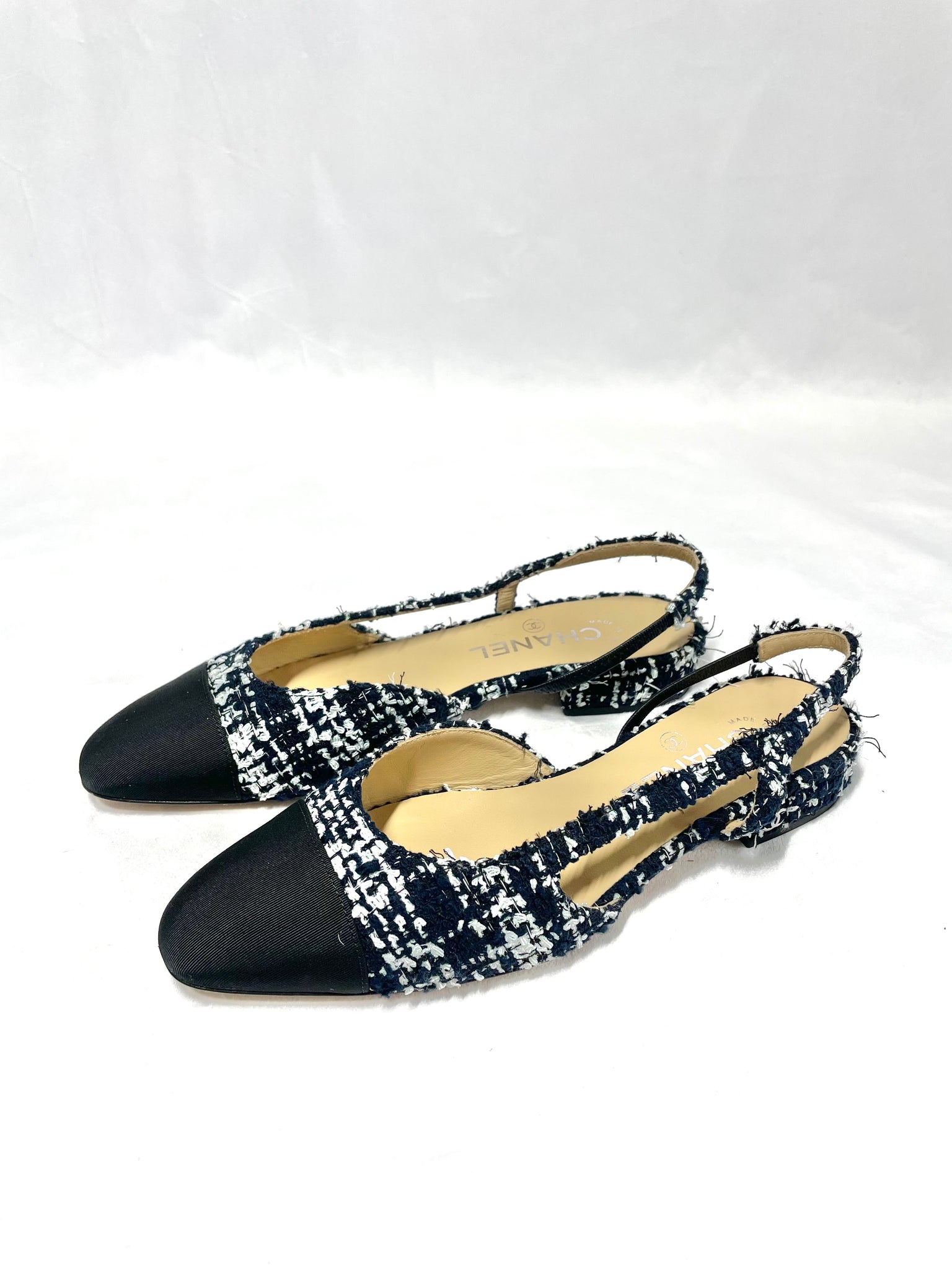 Chanel Tweed Slingbacks 37