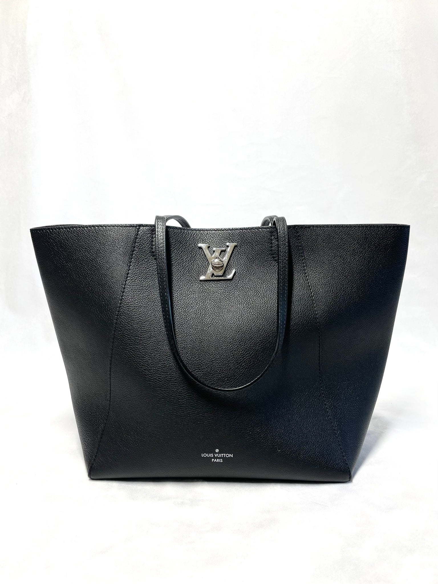 LV LockMe Cabas Noir MM – UNIKONCEPT